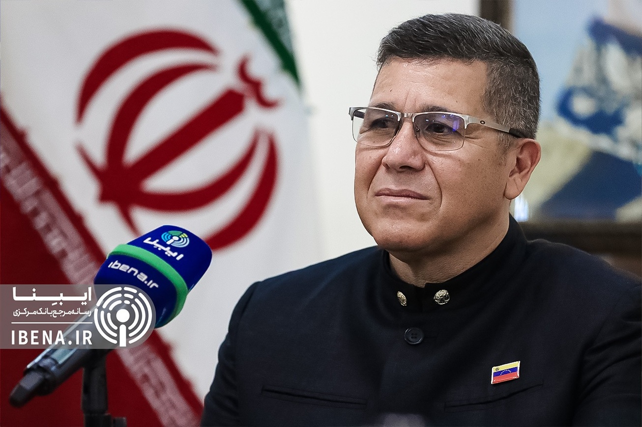 ارتقای سطح روابط حمل و نقل تهران - کاراکاس