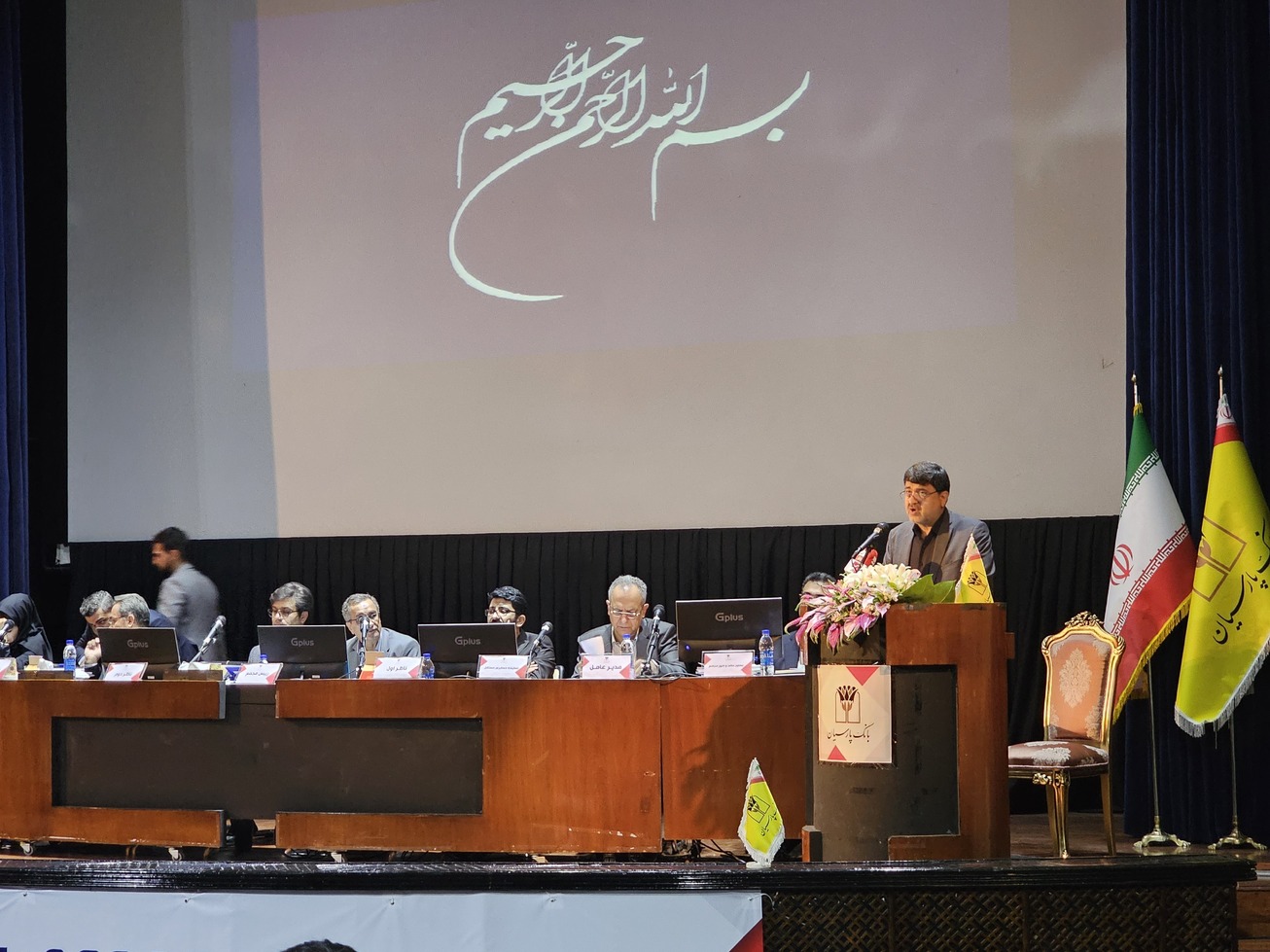 حکم خلع ید ابر بدهکار ۸۵ هزار میلیاردی صادر شد/ بهبود ترازنامه بانک با دریافت مطالبات