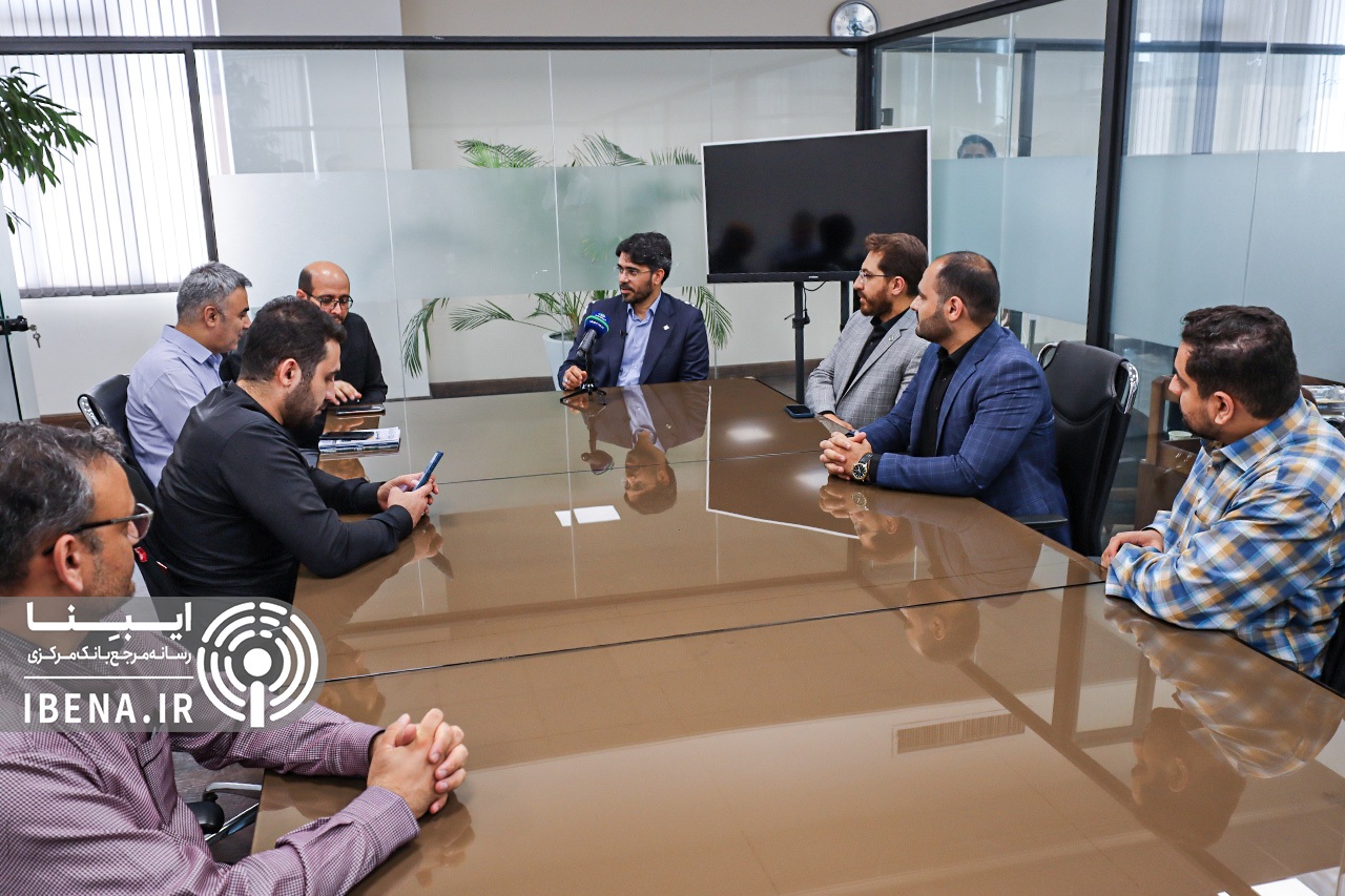 بازدید مدیرعامل بانک کارآفرین از ایبِنا بازدید مدیرعامل بانک کارآفرین از ایبِنا