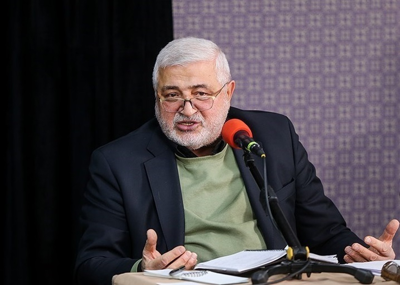 اثرگذاری غیرقابل انکار نسخه تثبیت بر اقتصاد ایران/ بانک مرکزی منابع کافی را برای تنظیم بازار ارز دارد