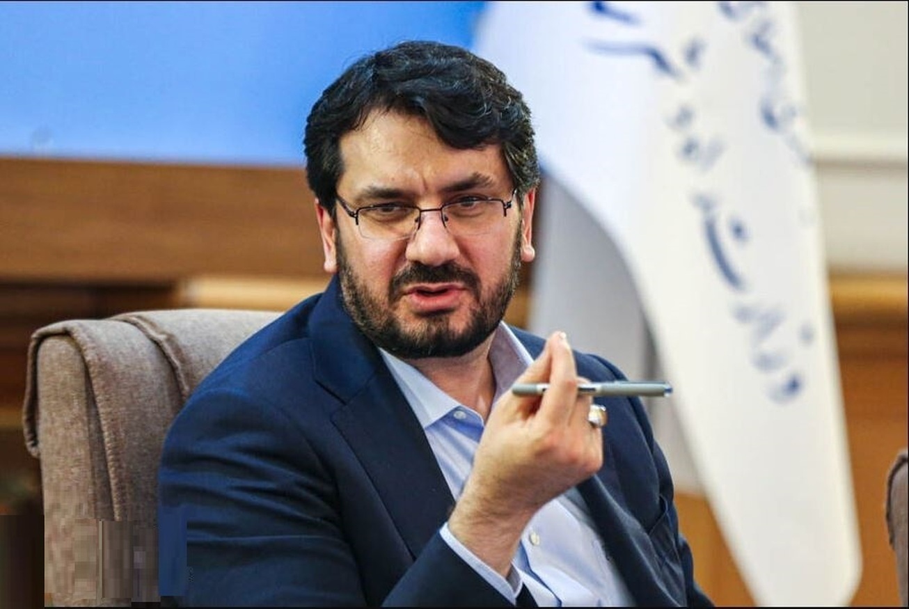 گران&zwnj;فروشی ۴۰درصدی فولاد در بورس کالا/ با توهین&zwnj;ها عقب&zwnj;نشینی نمی&zwnj;کنم