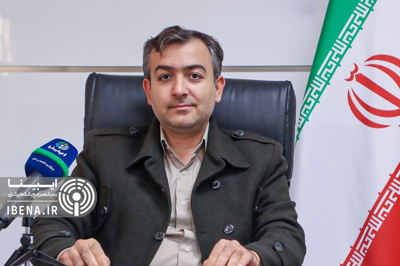 کاهش رشد نقدینگی مهار تورم و افت نرخ ارز را به دنبال دارد