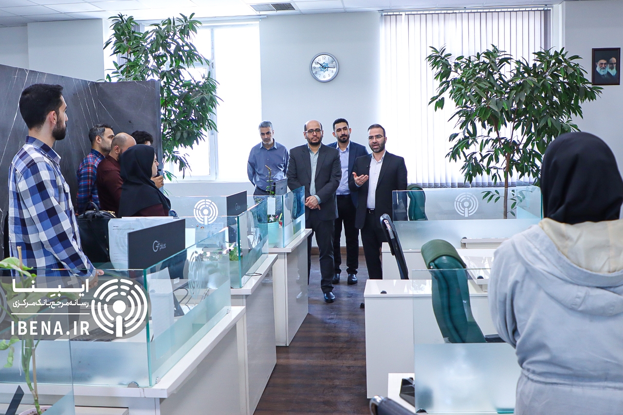 بازدید معاون اقتصادی بانک مرکزی از ایبِنا/ رسانههای تخصصی باید مرجع اخبار اقتصادی باشند بازدید معاون اقتصادی بانک مرکزی از ایبِنا/ رسانههای تخصصی باید مرجع اخبار اقتصادی باشند