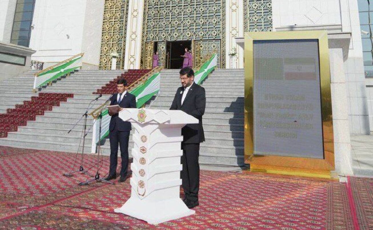 رشد مبادلات تجاری ایران و ترکمنستان/ استقبال همسایگان از طرح "ایران راه"