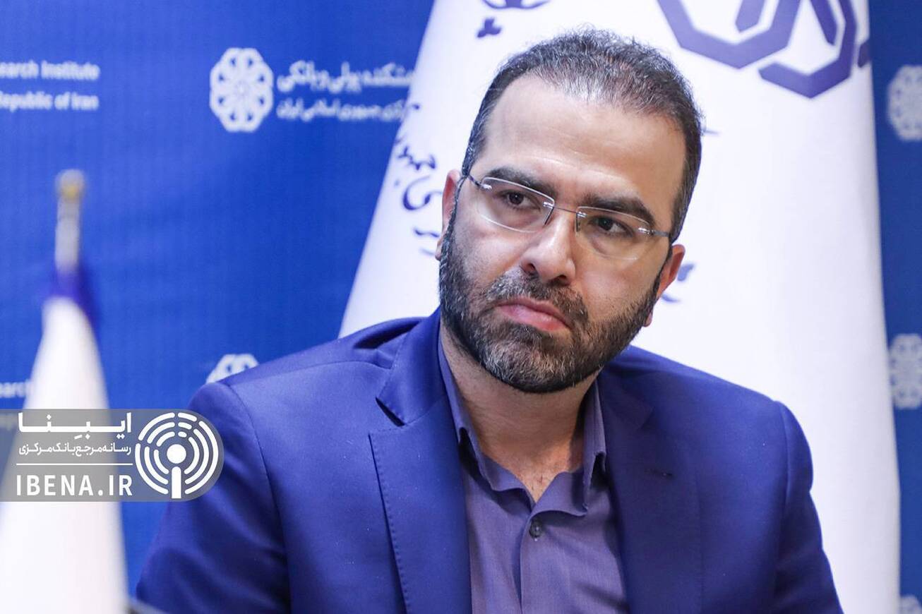 تشریح برنامه&zwnj;های بانک مرکزی در سال ۱۴۰۳/ مهار تورم و حمایت از بخش&zwnj;های تولیدی با سیاست&zwnj;ها جدید/ شاخص مهم پایه پولی مجددا کاهشی شد