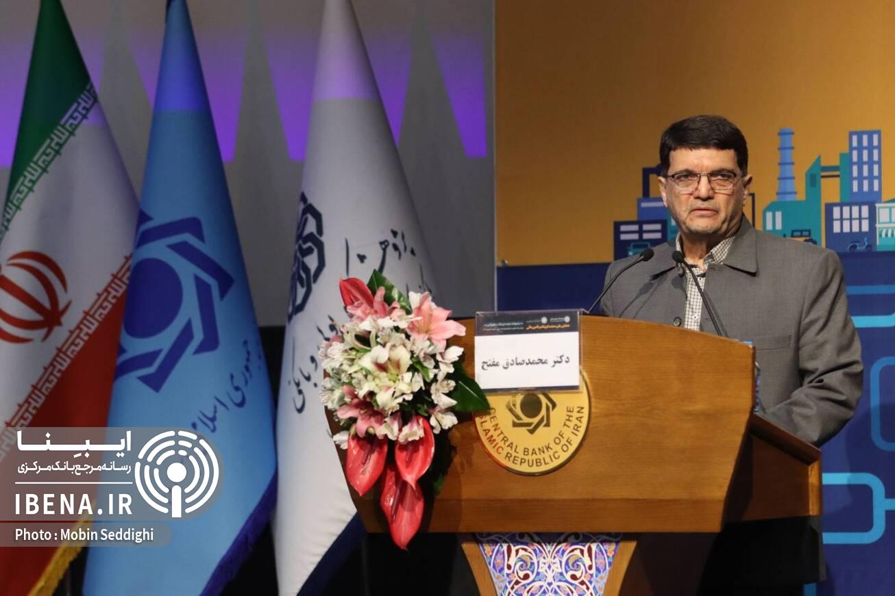توسعه صنعت لیزینگ به رونق تولید کمک می&zwnj;کند