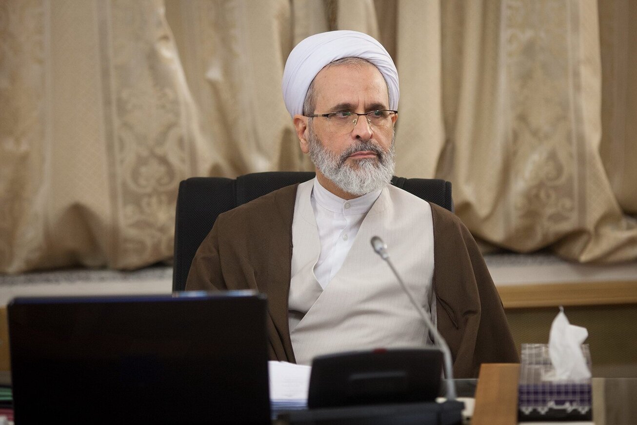 ایجاد امنیت، پاکسازی و سالم&zwnj;سازی شهر&zwnj;ها و آبادانی کشور با پرداخت مالیات ممکن می&zwnj;شود