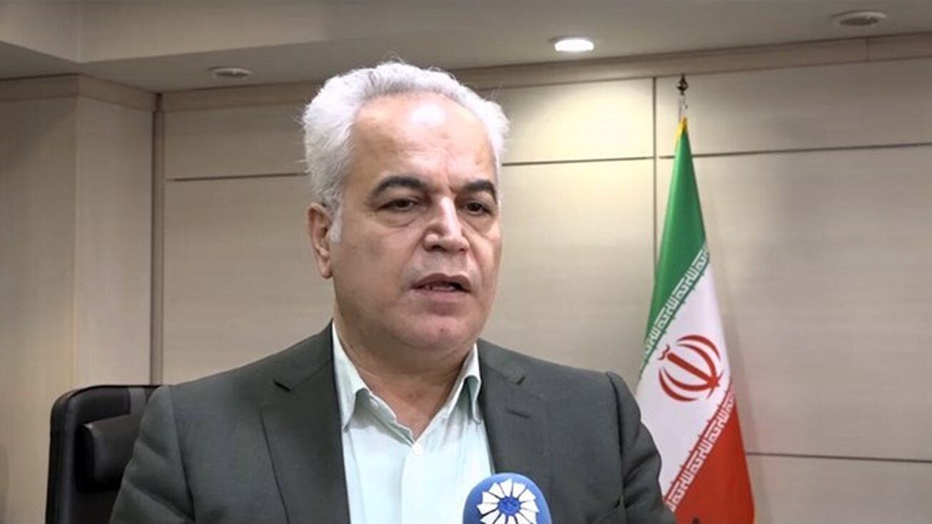 افزایش قیمت&zwnj;ها به بهانه بالا رفتن نرخ دلار غیررسمی توجیه اقتصادی ندارد/ تامین مناسب ارز واردات از سوی بانک مرکزی