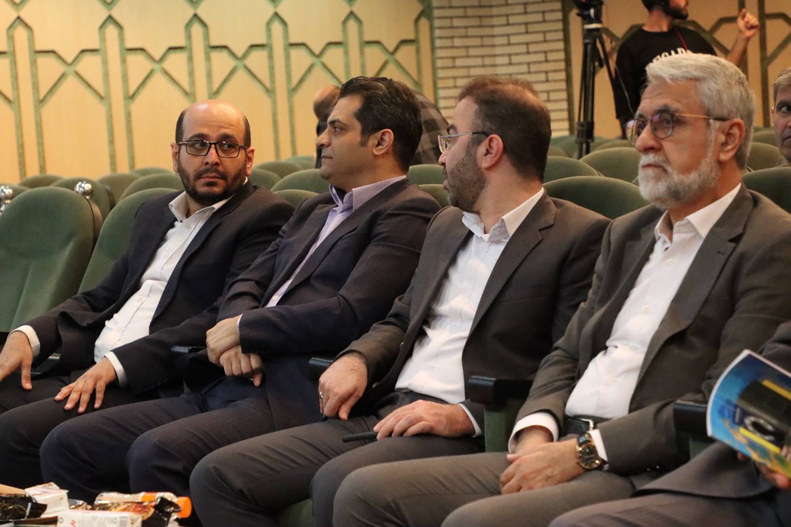 همایش ملی شهرت و اعتبار بانک مرکزی آغاز شد