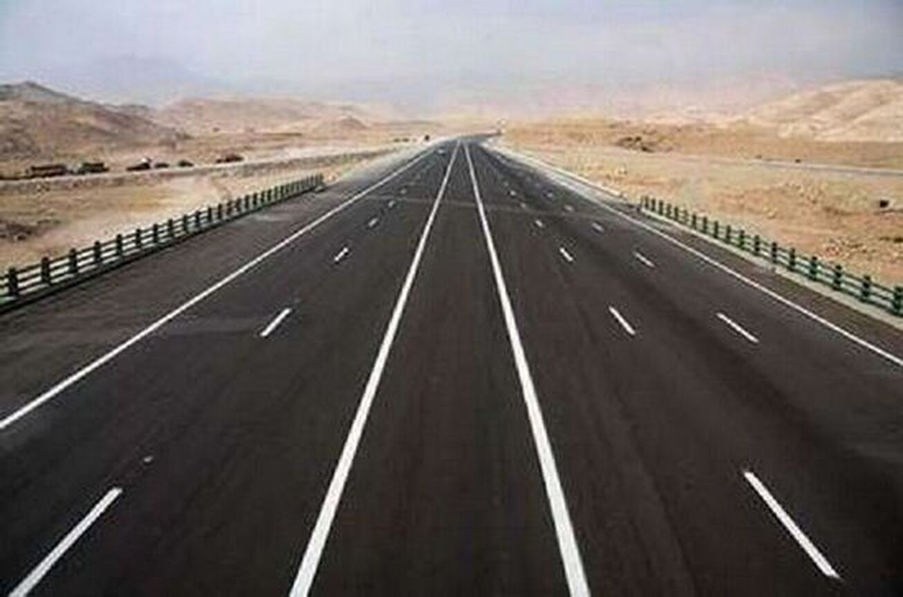 احداث و افتتاح ۲۵۰۰ کیلومتر بزرگراه و راه اصلی در ۱۰۰۰ روز