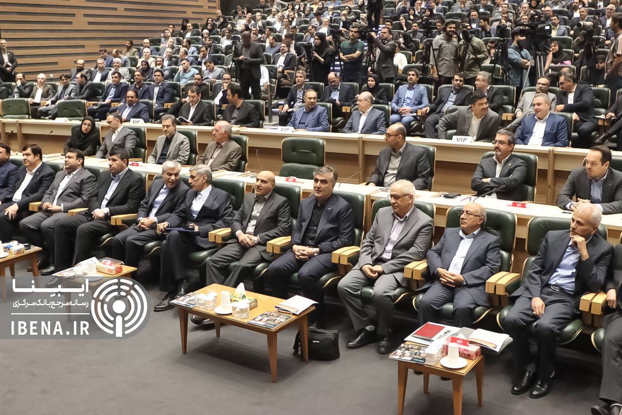 سیاست تثبیت با هدف ایجاد ثبات اقتصادی ایجاد شد/ تنظیم‌گری و مدیریت بازار ارز رویکرد مهم بانک مرکزی