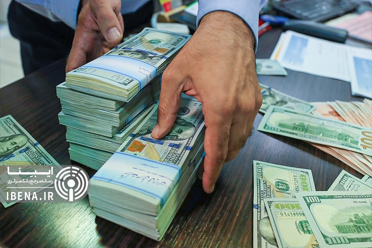 بهبود وضعیت منابع ارزی با دیپلماسی فعال دولت سیزدهم/ چگونه از باتلاق دهه ۹۰ خارج شدیم؟