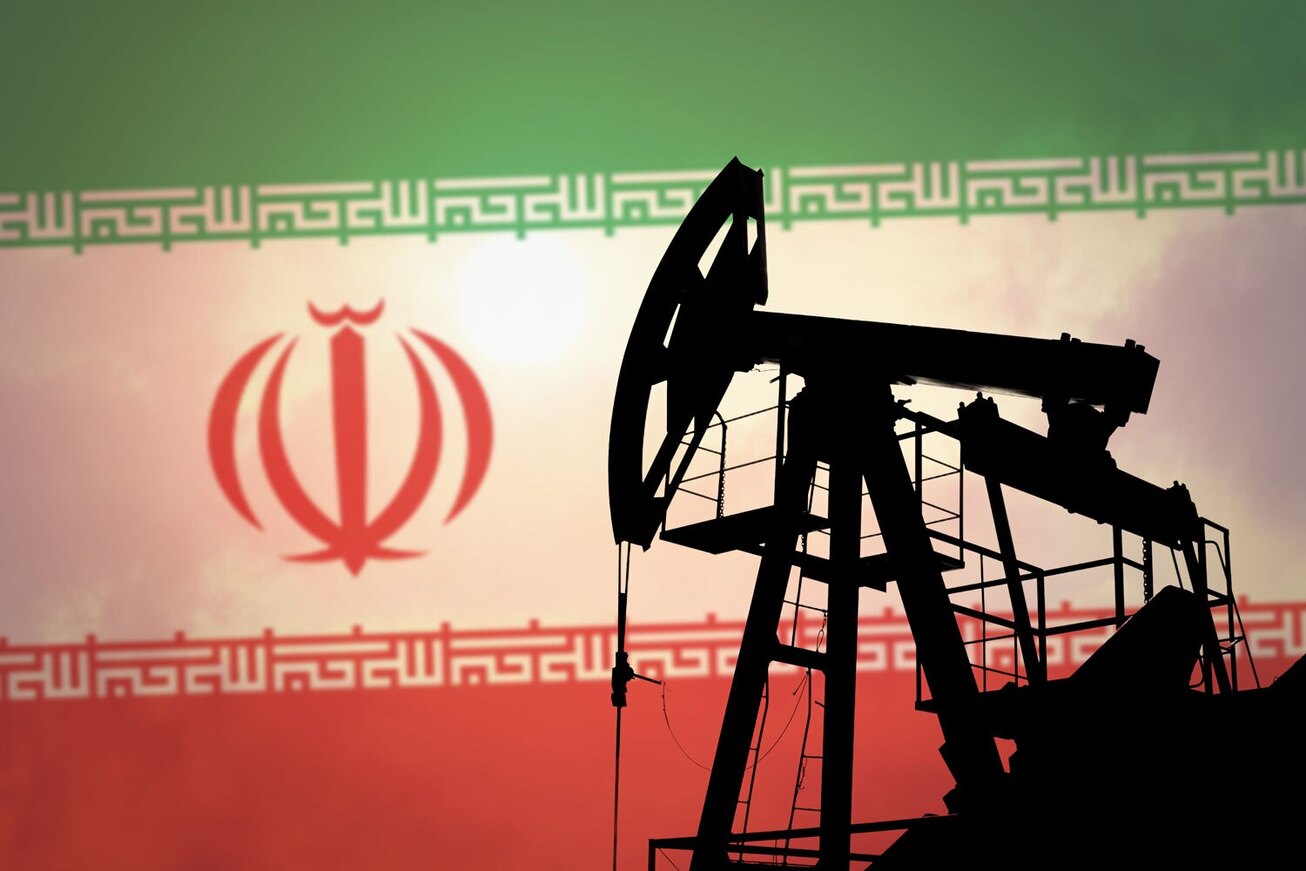 دولت سیزدهم بدون آمریکا دیپلماسی انرژی را معنا کرد/ رشد ۲۷۵ درصدی وصول درآمد&zwnj;های نفتی