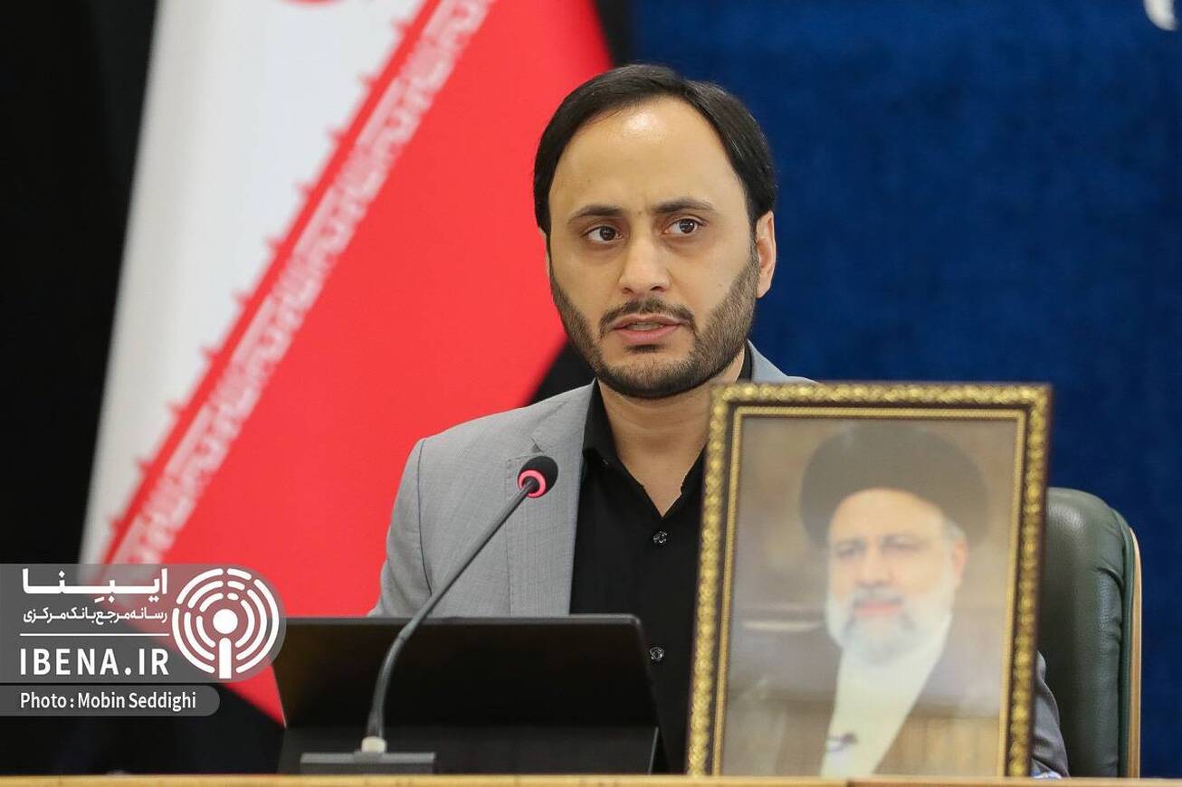 موافقت با عضویت وزرای صمت و نفت در مجمع عمومی بانک مرکزی