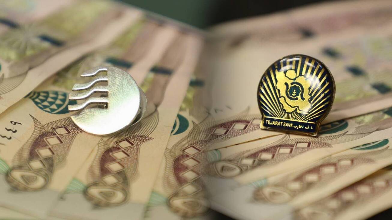 گزارش میدانی از بانک تجارت و پست بانک 
دریافت ارز اربعین با سهولت و سرعت