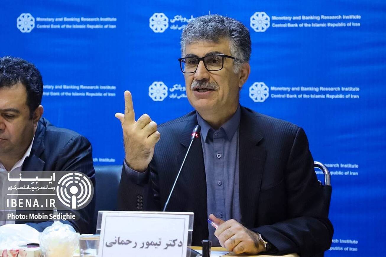 تحقق بیشترین کاهش رشد نقدینگی در دهه&zwnj;های گذشته/ اقدامات بانک مرکزی ترمز تورم شدید و بی&zwnj;ثباتی را کشید