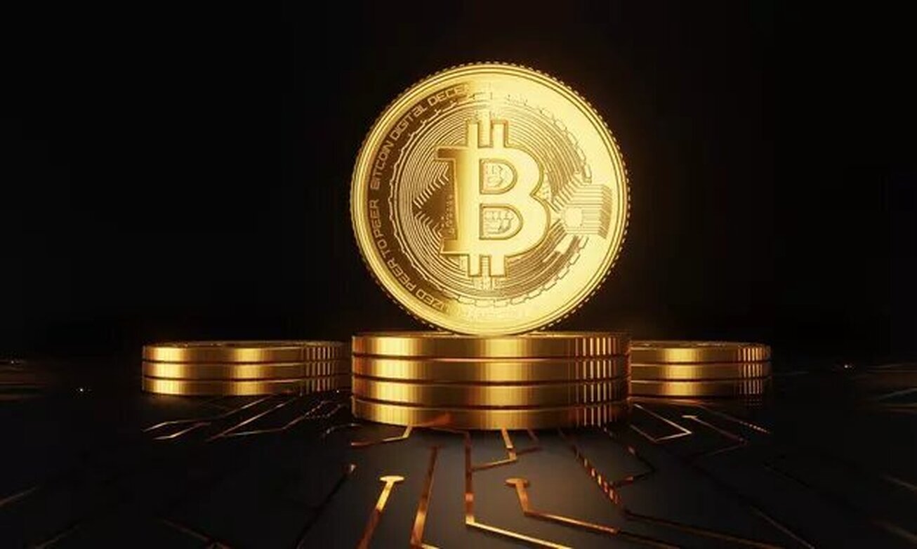 بیت&zwnj;کوین منتظر است
