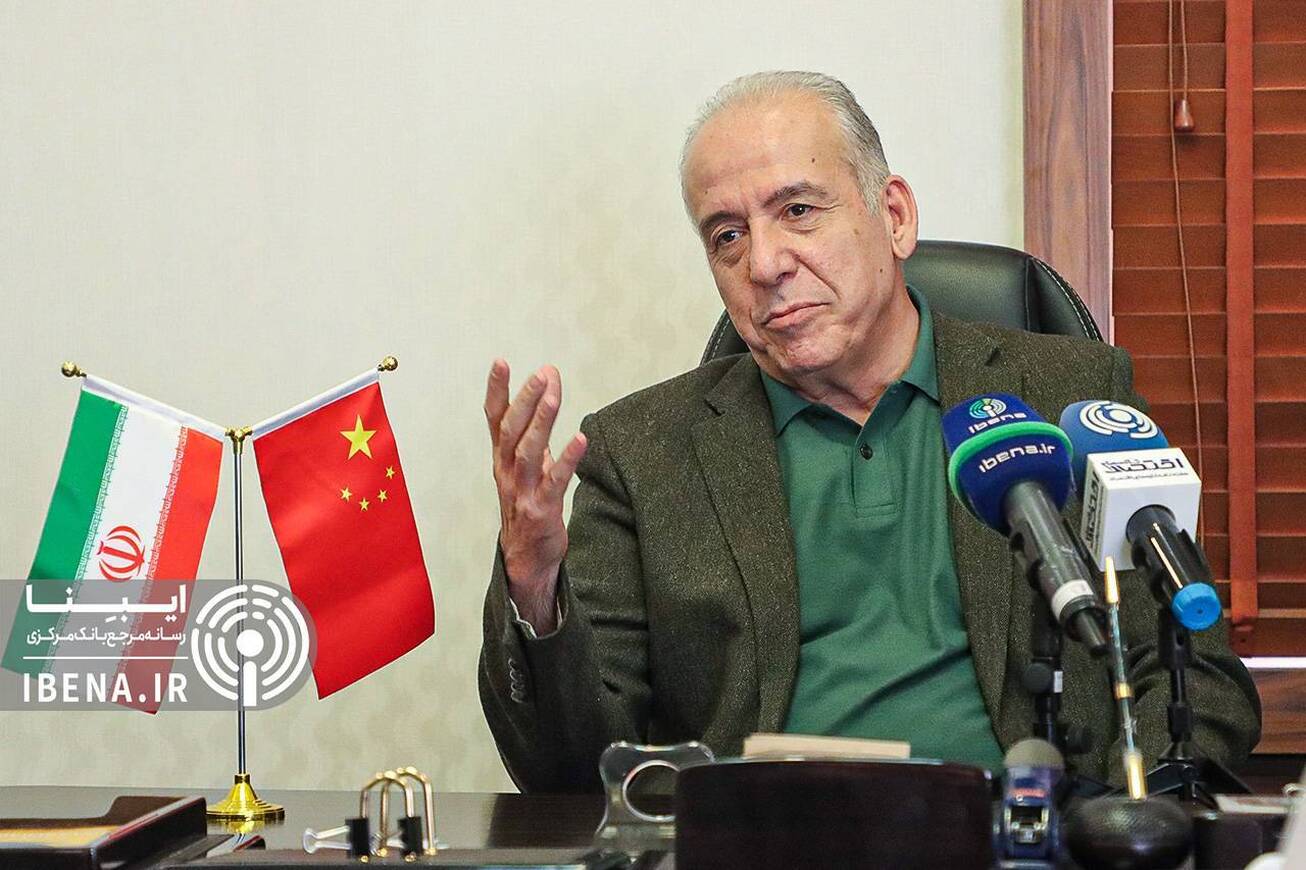 بانک مرکزی در اوج التهابات سیاسی، بازار ارز را کنترل کرد/ پیش بینی می&zwnj;کردند دلار تا ۱۲۰ هزار تومان هم شود