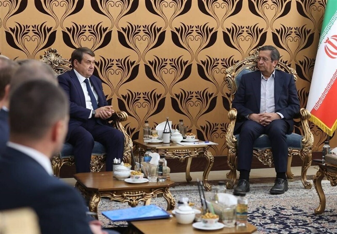 تخصیص بودجه برای تکمیل راه&zwnj;آهن رشت-آستارا از سوی پوتین