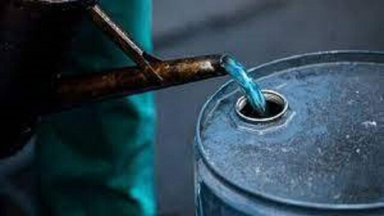 نشان&zwnj;دار کردن مالیات چگونه دولت را از نفت بی&zwnj;نیاز میکند؟