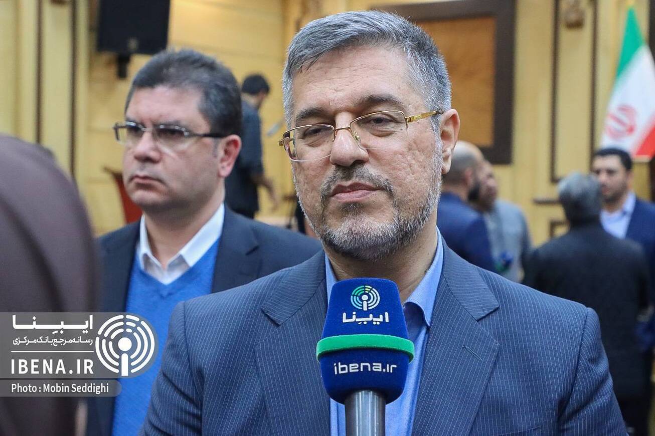 آغاز رسمی فعالیت بازار ارز تجاری از ۲۶ آذر ۱۴۰۳