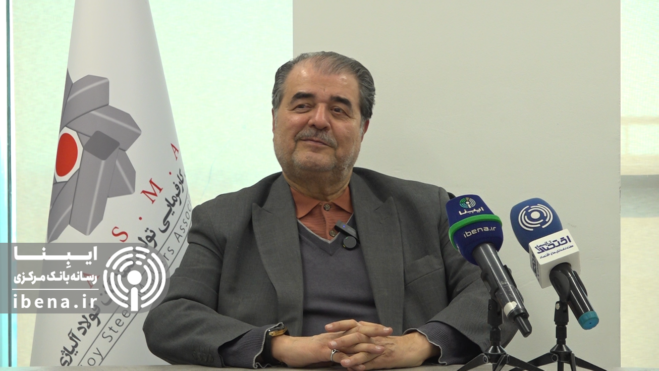 همتی تجربه و دانش کافی برای مدیریت اقتصاد در شرایط کنونی را دارد