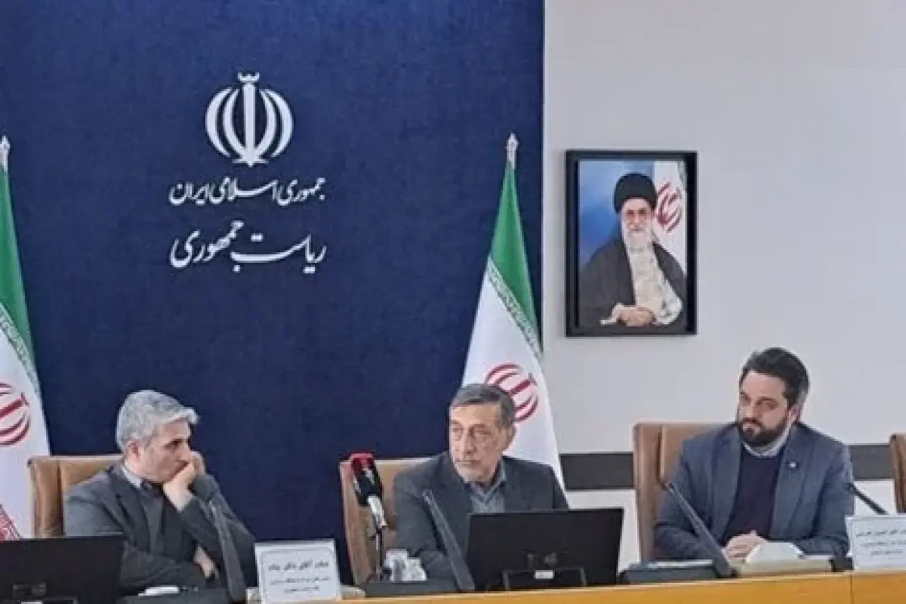 تک&zwnj;نرخی شدن دلار &laquo;تحولی بزرگ&raquo; است/ از اصلاح فضای کسب&zwnj;وکار کشور تا رفع مشکل بی&zwnj;ثباتی در اقتصاد