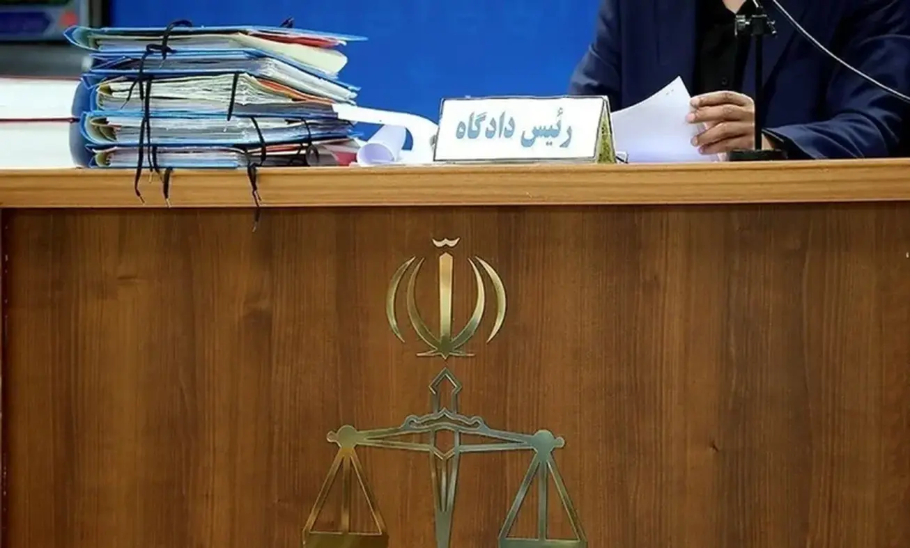بانک صادرات در پرونده شکایت گروه فلاحتیان پیروز شد