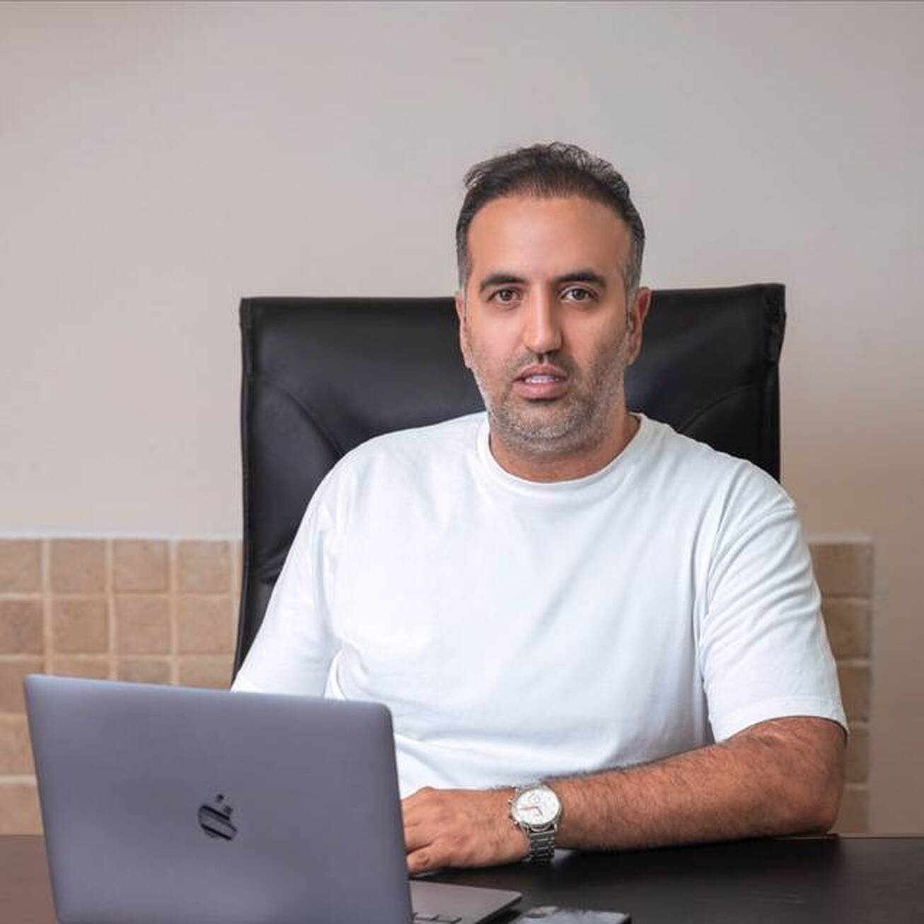 چشم بورس به اخبار سیاسی/ امید بازار به صنایع صادرات&zwnj;محور