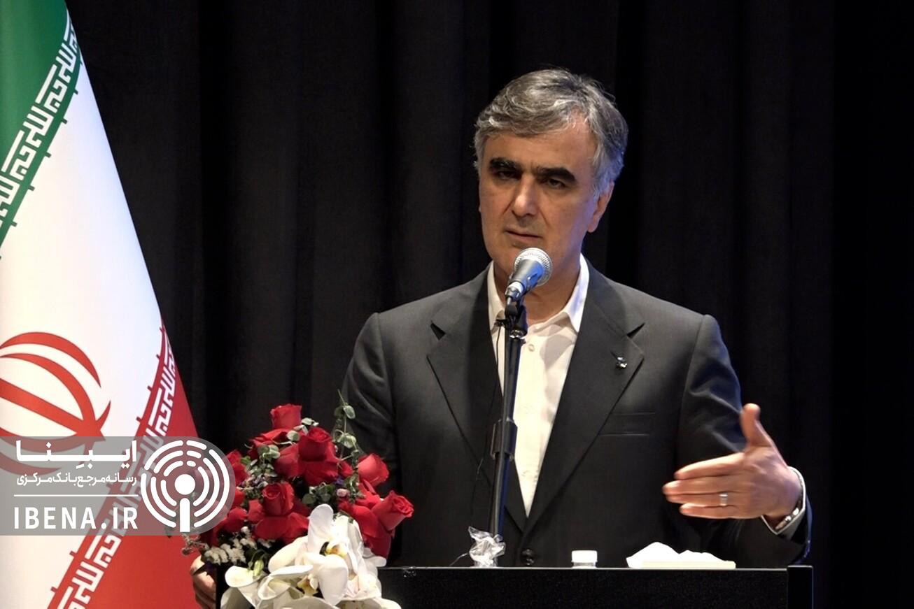 فرزین: بانک&zwnj;ها از بنگاه&zwnj;داری خارج می&zwnj;شوند