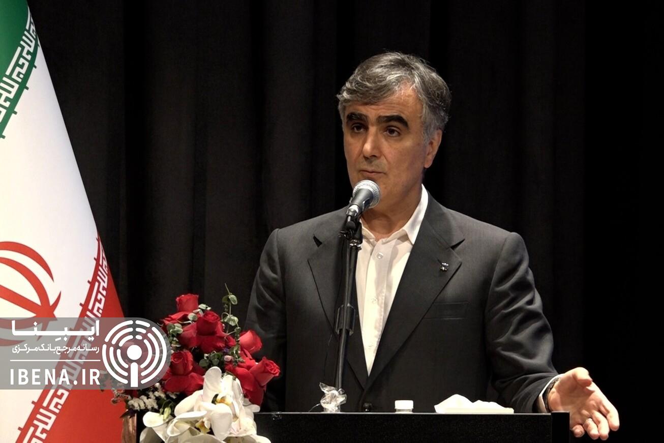 بانک سپه ۲۲۶ همت از دولت مطالبات دارد
