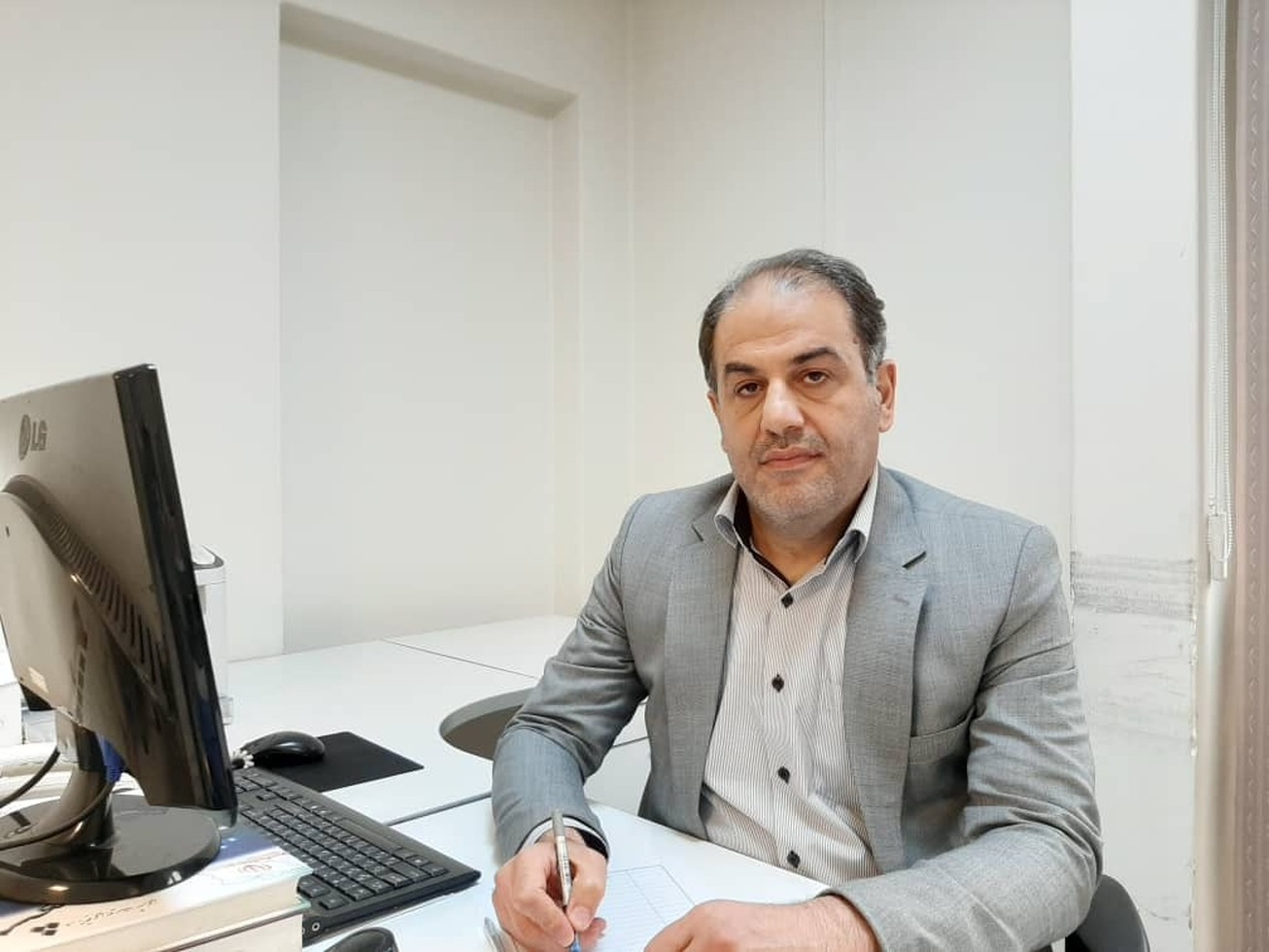 کنترل ترازنامه بانک&zwnj;ها به مهار تورم منجر می&zwnj;شود/ کسری بودجه و استقراض از بانک مرکزی، دلایل اصلی رشد نقدینگی