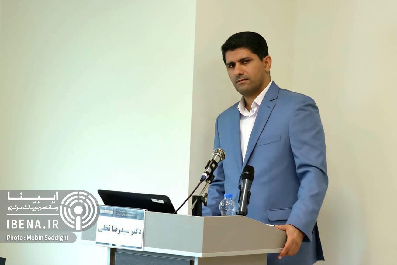 خروج از رکود تورمی با سیاست تثبیت محقق می&zwnj;شود