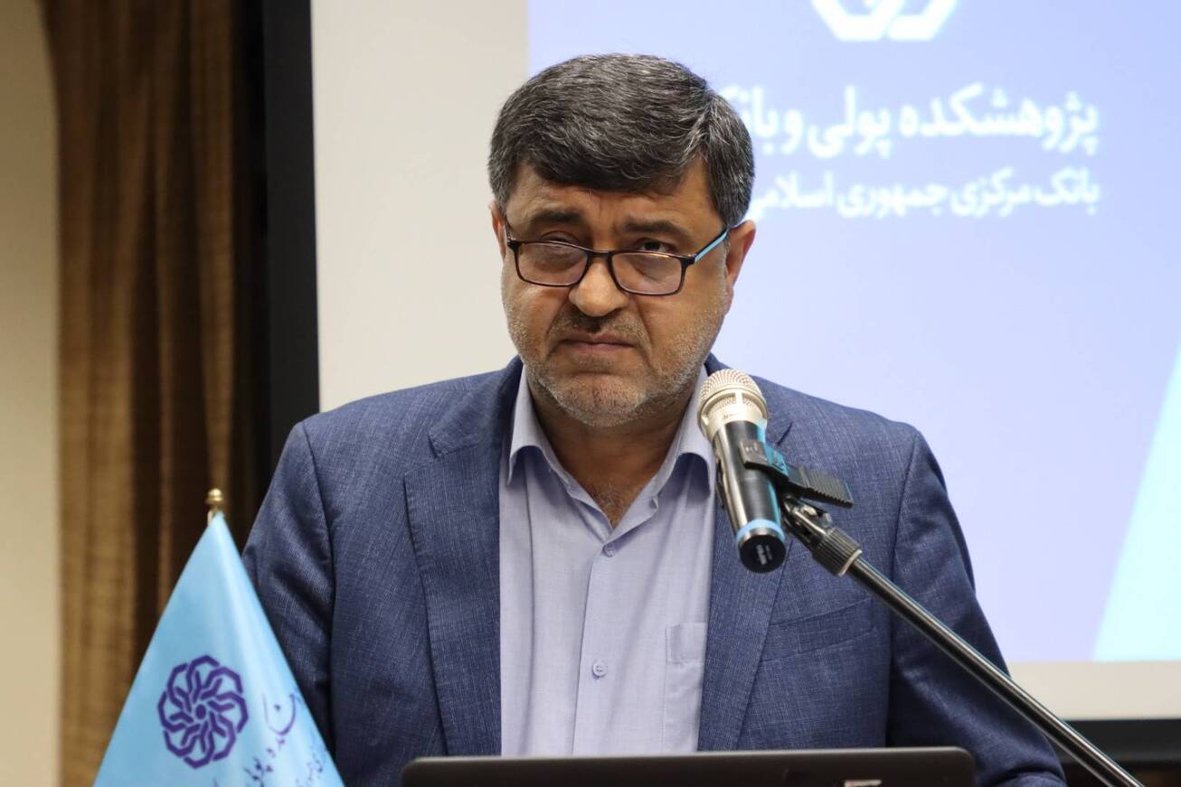 کاهش نرخ رشد نقدینگی و تورم محصول سیاست تثبیت بانک مرکزی