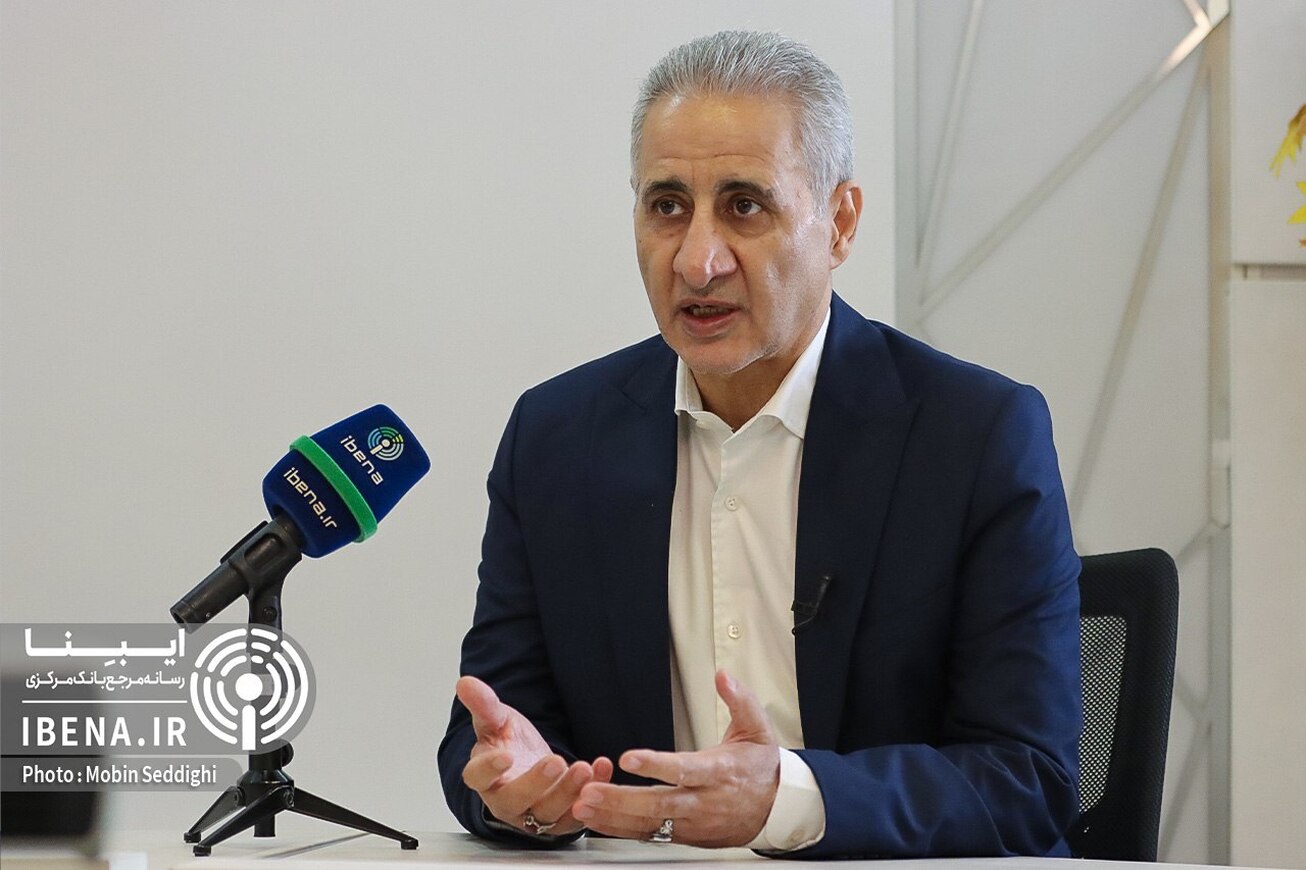 ثبات مدیریت در بانک مرکزی دستاورد&zwnj;های بزرگی داشت