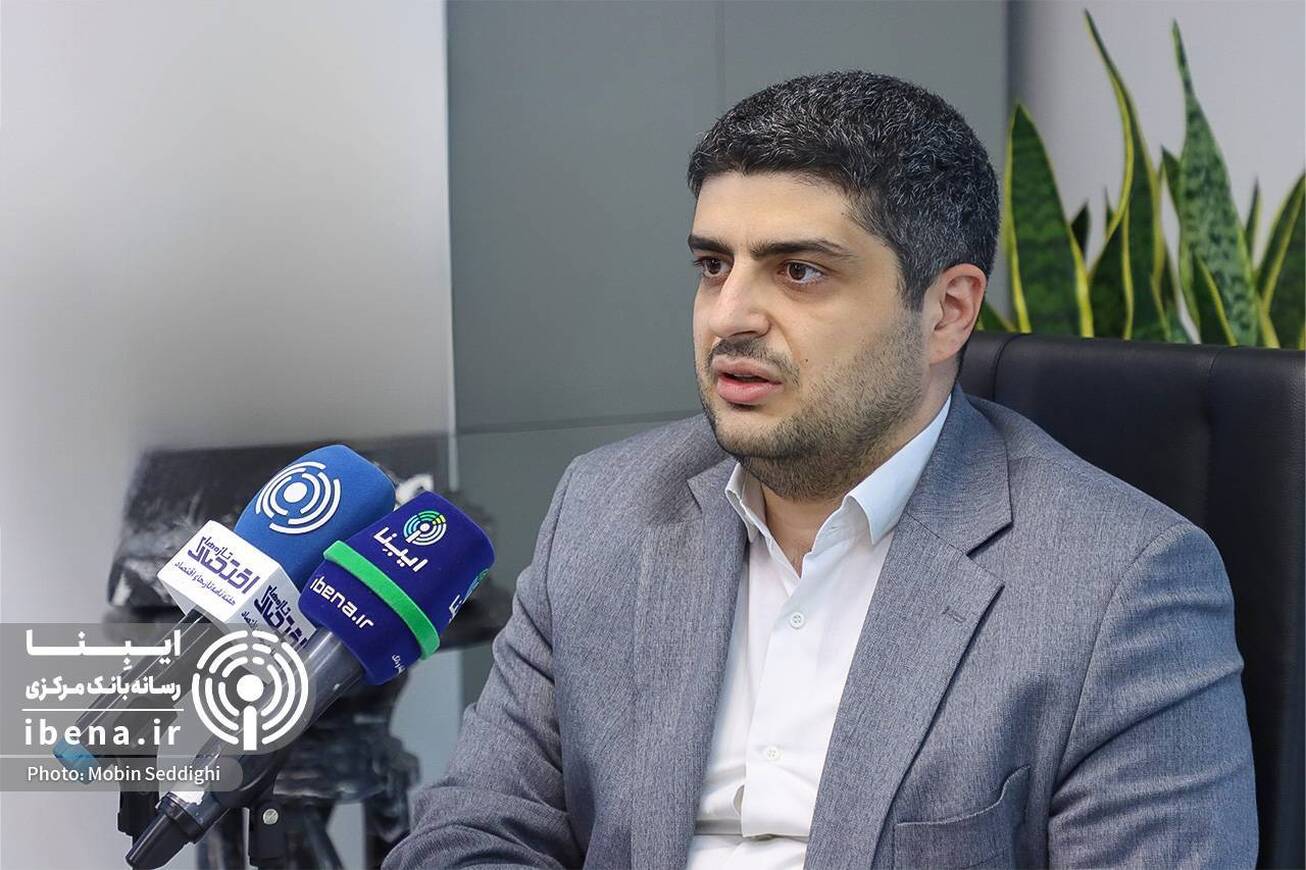 تالار دوم ارزی فرصتی برای تقویت ثبات اقتصادی/ با کاهش انتظارات تورمی نرخ ارز به قیمت&zwnj;های قبلی برمی&zwnj;گردد