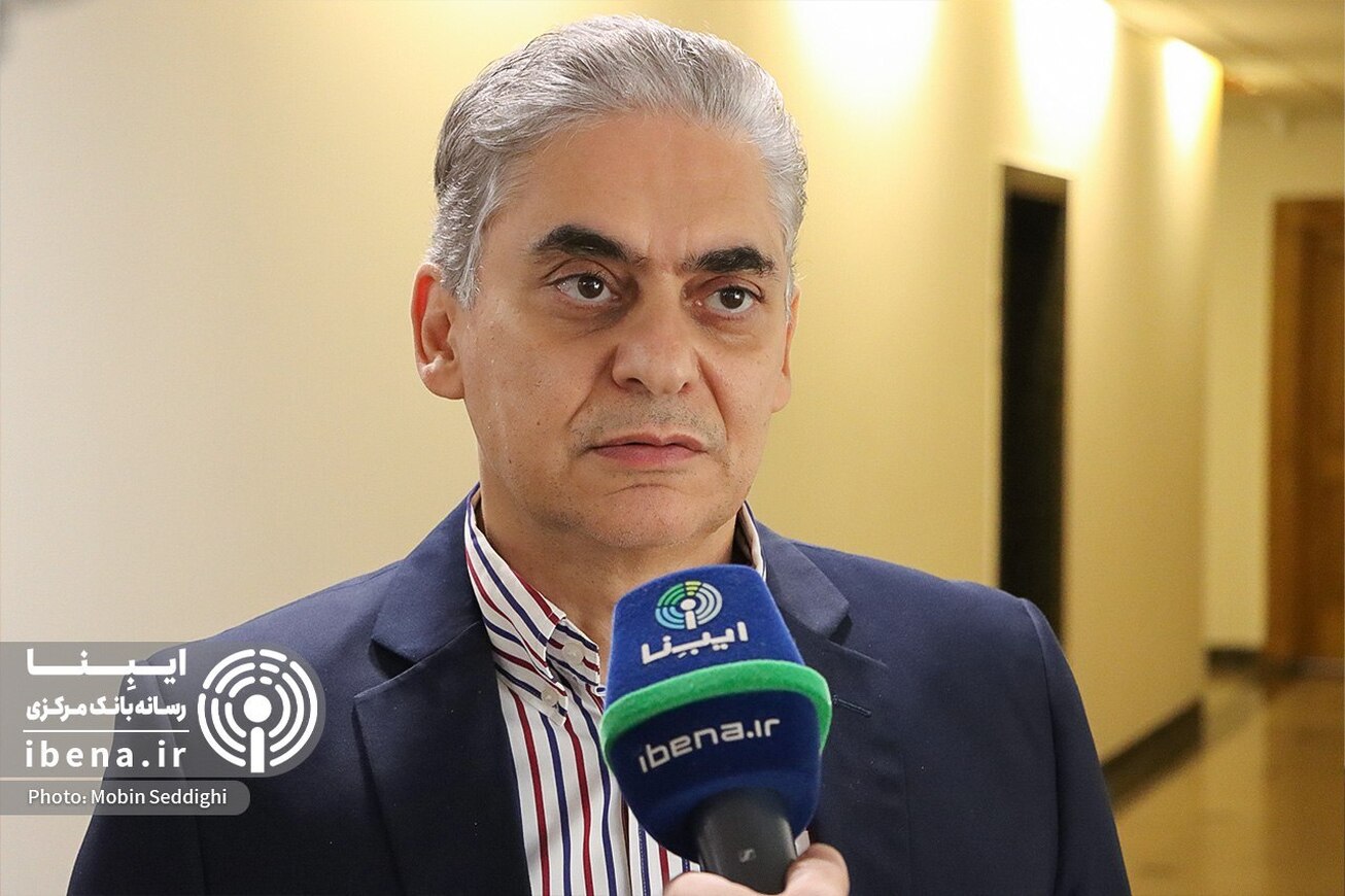 لاهوتی: اسنپ&zwnj; بک بیشتر جنبه روانی دارد
