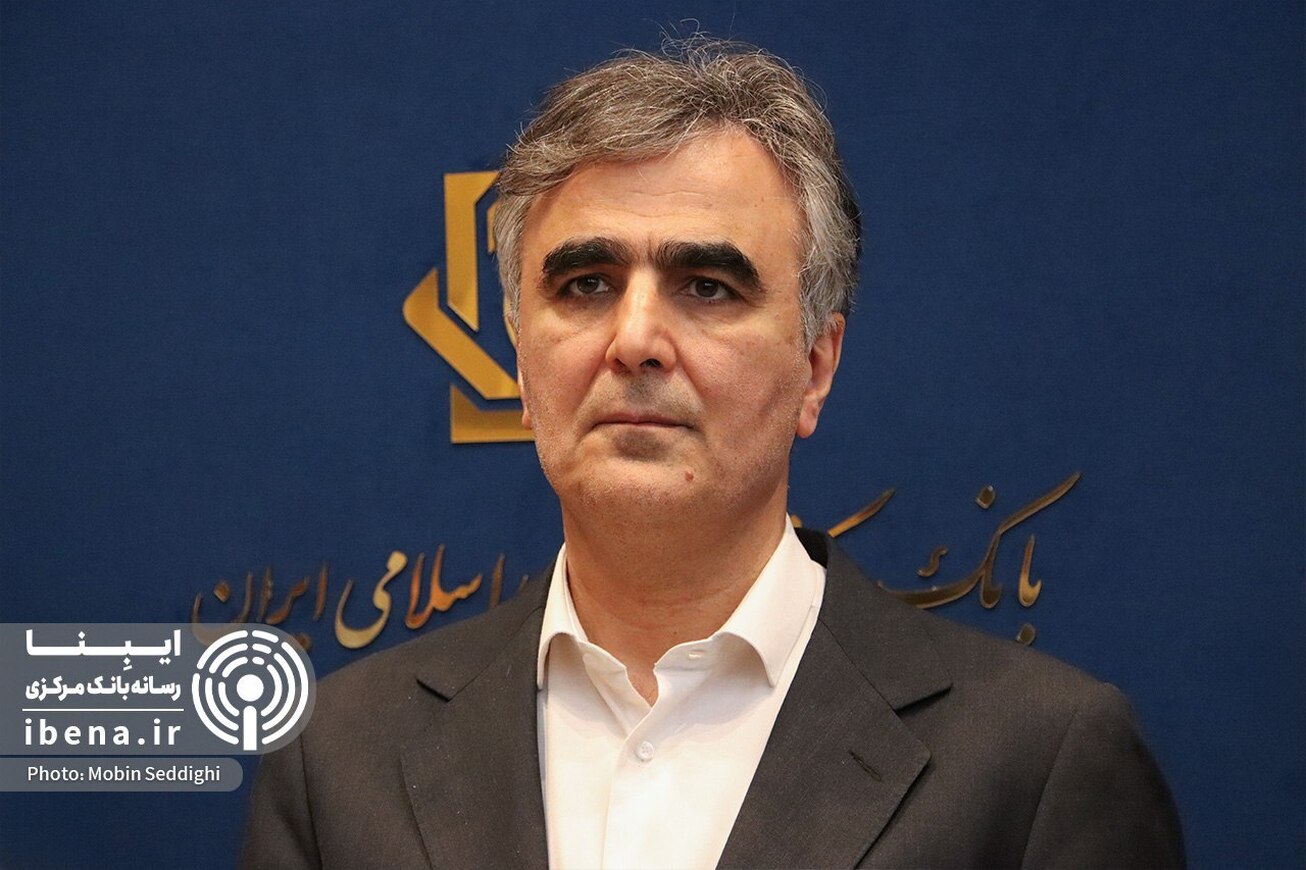 فرزین: بانک آینده پس از دو دهه ناترازی، تعیین تکلیف شد/ بانک مرکزی مسئول صیانت از سپرده&zwnj;های مردم