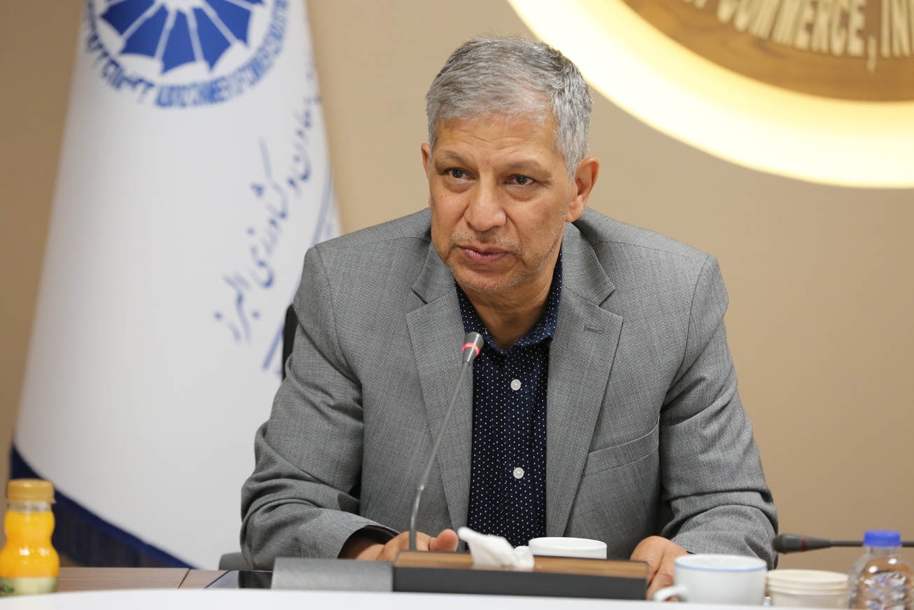 ۹۰ درصد عبور از تحریم&zwnj;ها به تصمیم&zwnj;های داخلی دولت بستگی دارد
