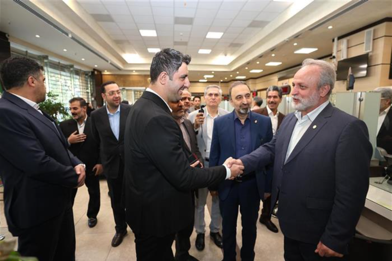 آغاز ارزش&zwnj;گذاری دارایی&zwnj;های بانک آینده برای تسویه بدهی&zwnj;ها/ اولویت بانک مرکزی اصلاح بانک&zwnj;های ناتراز است