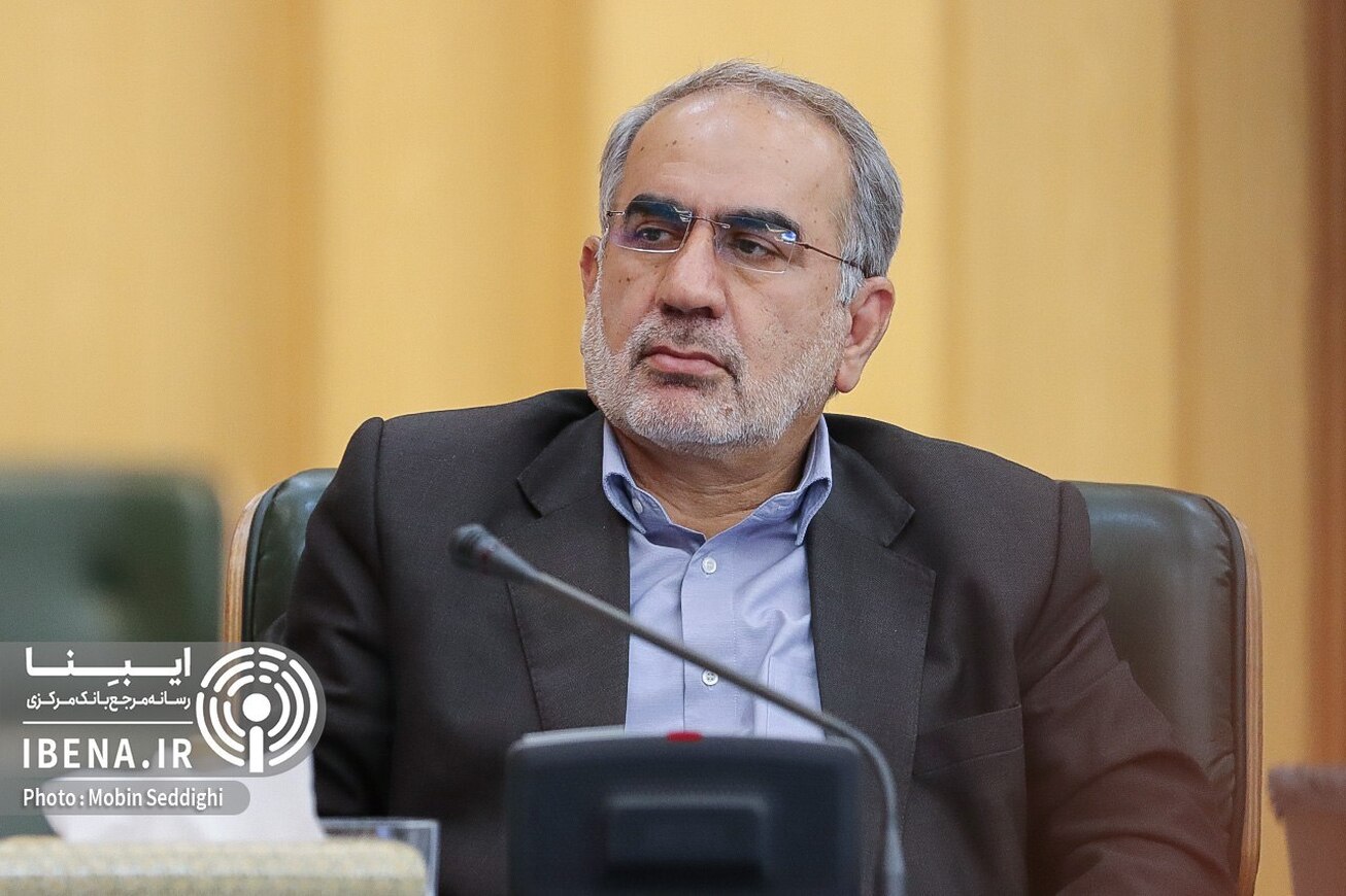 پرداخت بدهی&zwnj;های بانک آینده از جیب مالکان اصلی/ قادری: سپرده&zwnj;گذاران و بانک ملی در امان&zwnj;اند