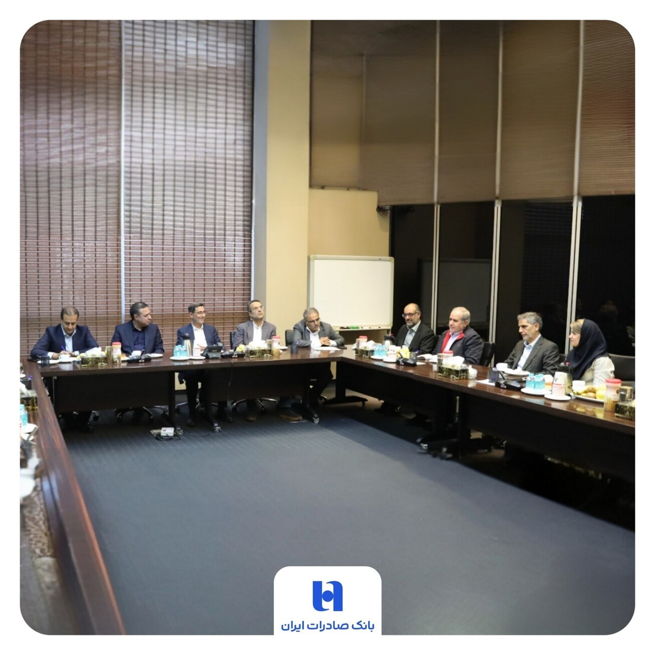 مشارکت راهبردی بانک صادرات ایران در سازندگی نوین و جهاد اقتصادی