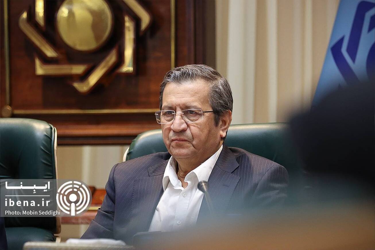 رئیس&zwnj;کل بانک مرکزی عازم مسکو شد