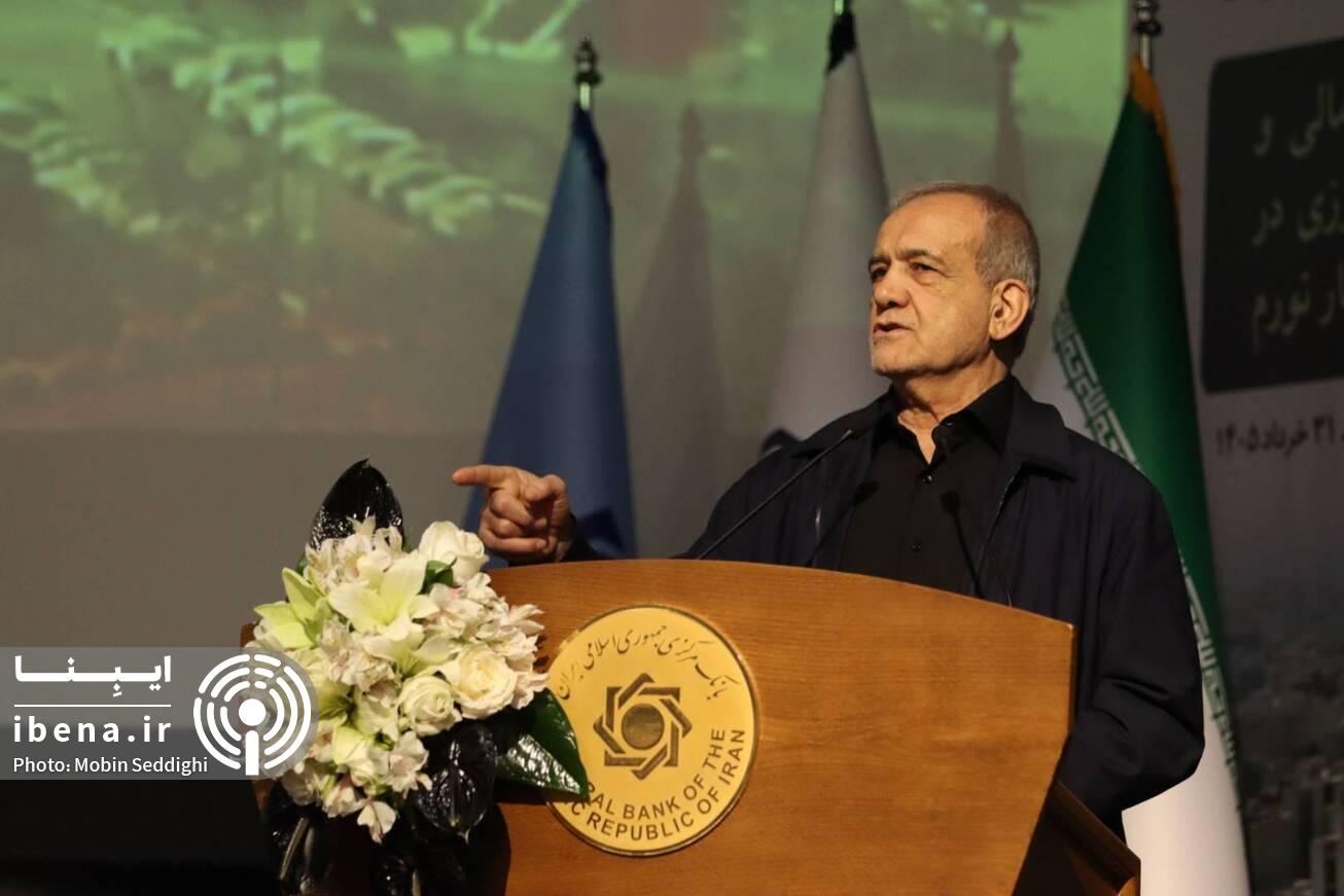 ارز&zwnj; ترجیحی رانت کلان چندین هزار میلیارد تومانی ایجاد کرد/ صادرات ۱۶ میلیون بشکه نفت طی روزهای اخیر