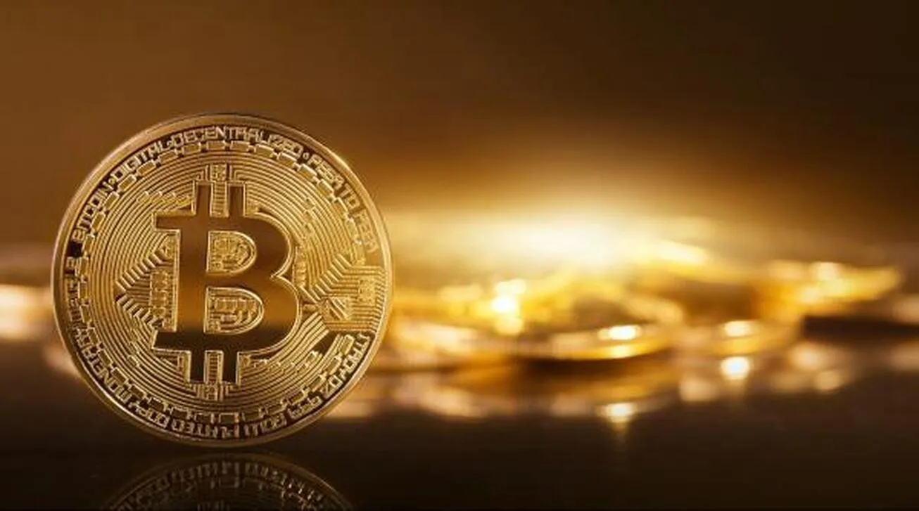 بیت کوین به بالاترین سطح یک سال و نیم اخیر رسید