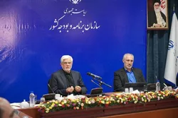 عارف: ثبات اقتصادی، مهار تورم و بهبود معیشت مردم دستور کار اصلی دولت چهاردهم است