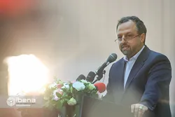 ابربدهی دولت قبل به نظام بانکی/بانک مرکزی به سمت انضباط پولی و بانکی حرکت می&zwnj;کند