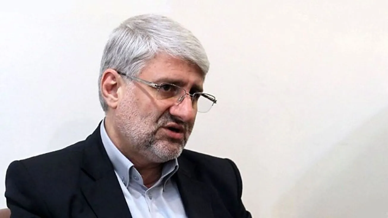 افزایش سقف خرید ارز نشان از ذخایر کافی دارد/قیمت دلار کاهش می‌یابد