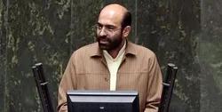 دلار زدایی از اقتصاد کشور نیازمند اجرای یک بسته اقتصادی است
