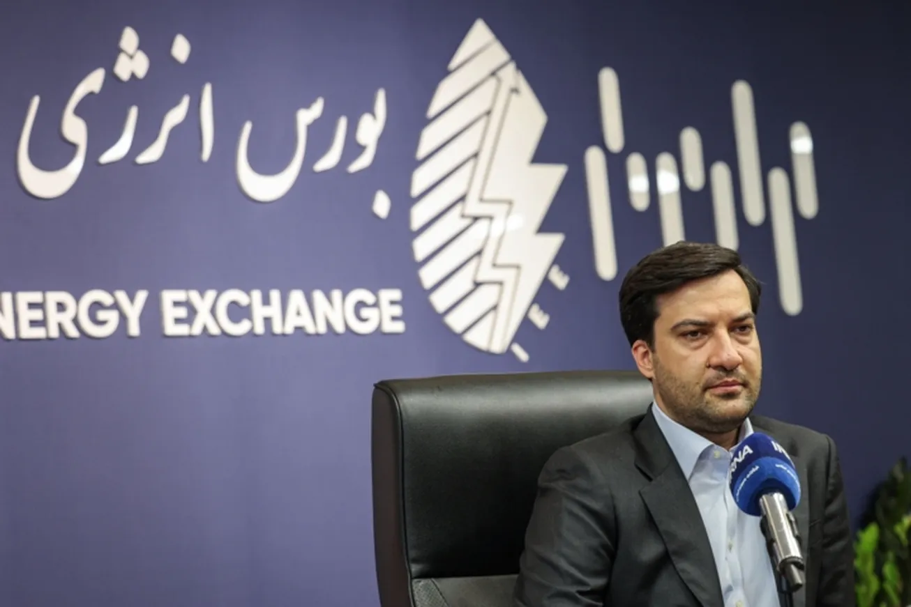 تدوین سازوکار صادرات نفت خام از بورس/اوراق صرفه‌جویی گازوئیل تا یک ماه آینده عرضه می‌شود